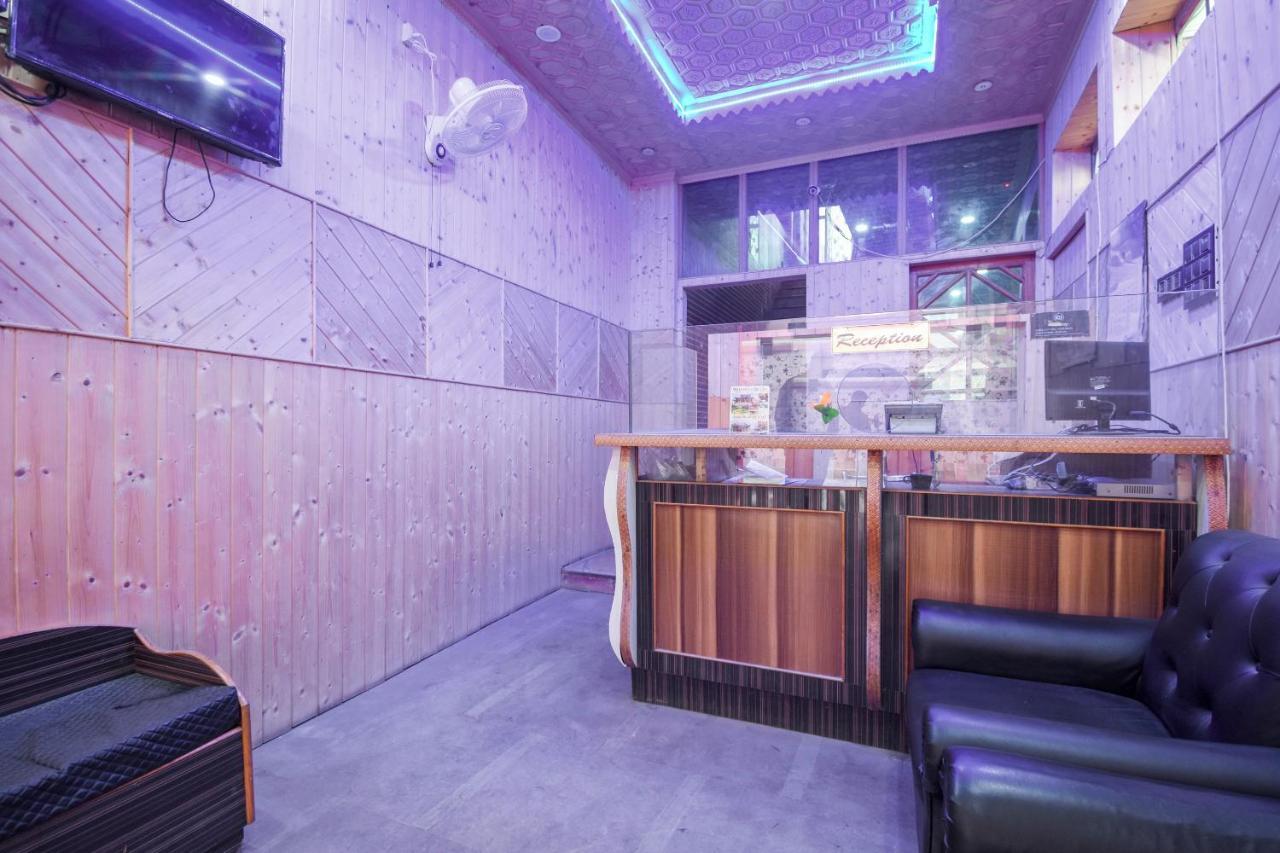 Oyo Hotel New Divine Kashmir Durgjan Exterior foto