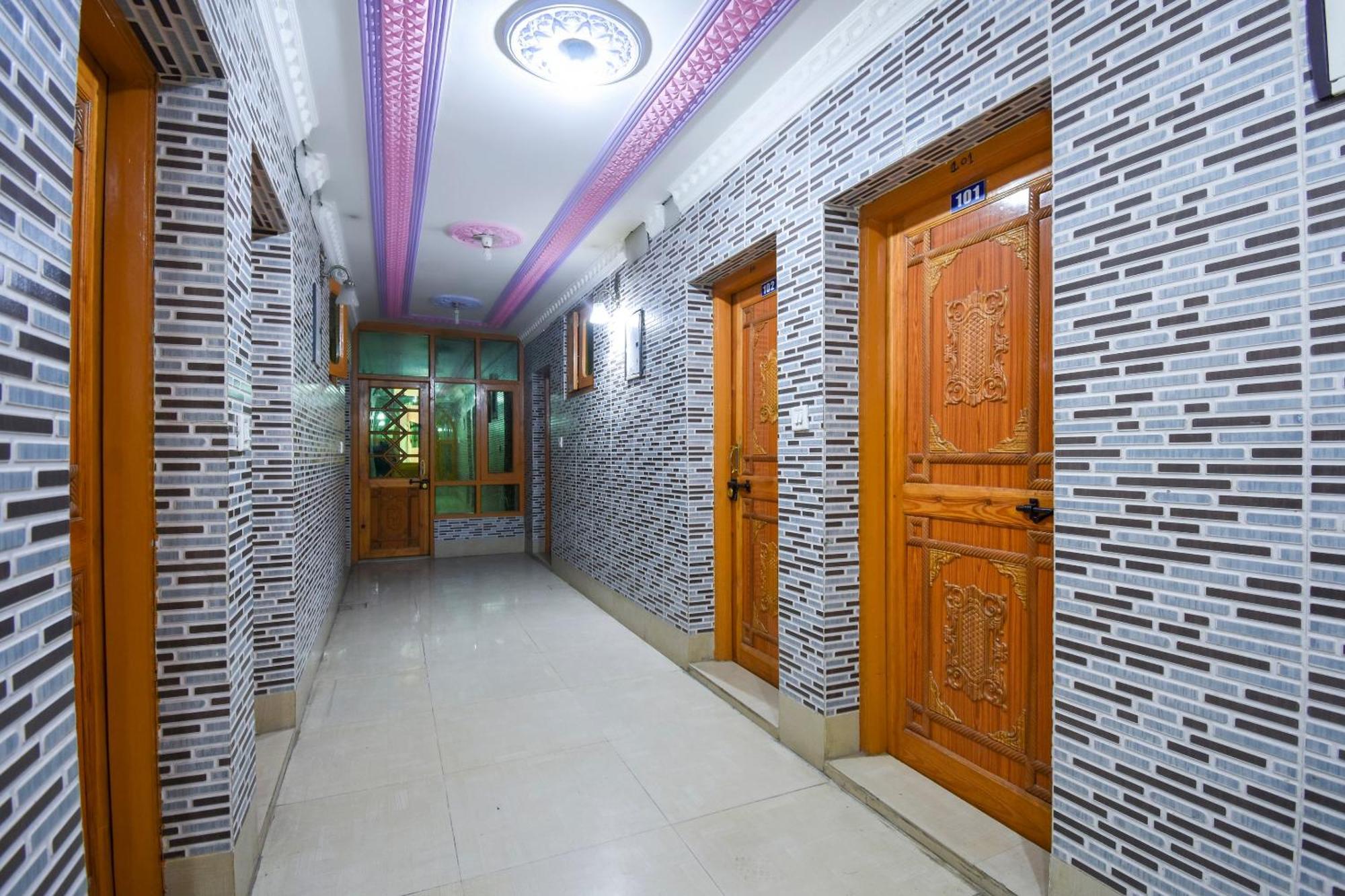 Oyo Hotel New Divine Kashmir Durgjan Exterior foto